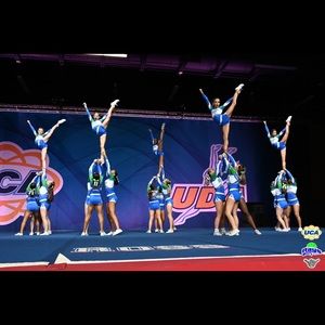 Meet your Posher, Jada